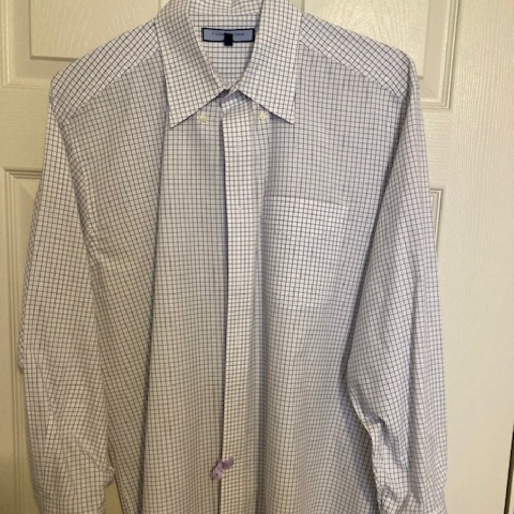 Men's long sleeve dress shirt